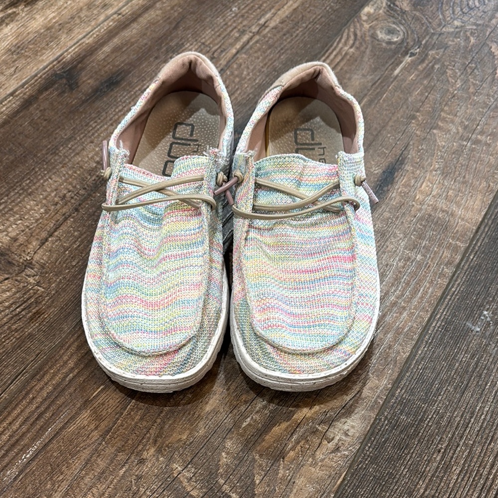 Hey Dude Pink and Blue Loafers Casual Flats - Picture 1 of 3